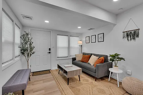 506 Brinley Ave #6 Photo 1