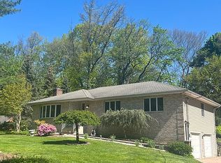 1542 Us Route 22 W, Mountainside, NJ 07092