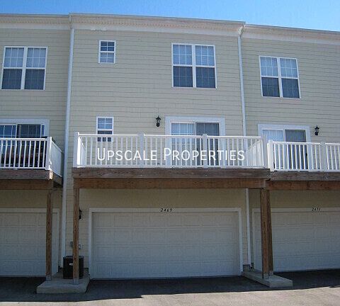 2nd image of 2469 Aristocracy Cir