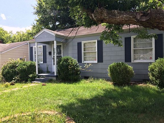 2nd image of 515 W Terrell St