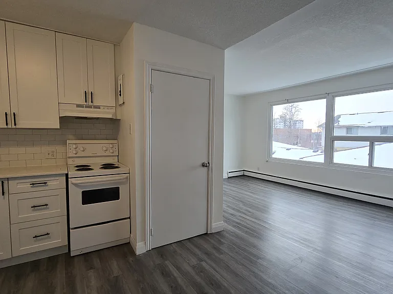 143 Oxford St E #5 — Photo 14