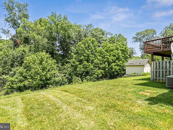 5th image of 6347 Meandering Woods Ct