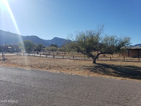 3rd image of 3807 E Toltec Court