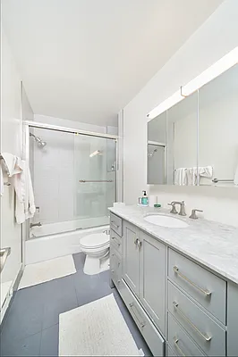 Rented by Living New York | media 10