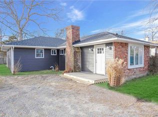 140 Laurelton Dr, Mastic Beach, NY 11951