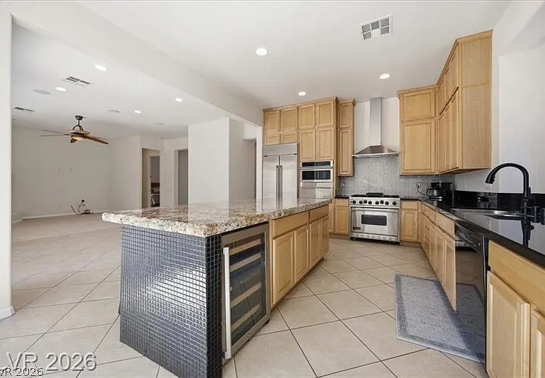 2765 Struan Ave — Photo 5