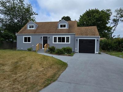 47 Continental Drive, Port Jefferson Station, NY, 11776