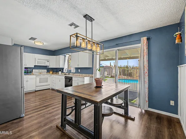 5455 E MINING CAMP Street, Apache Junction, AZ 85119