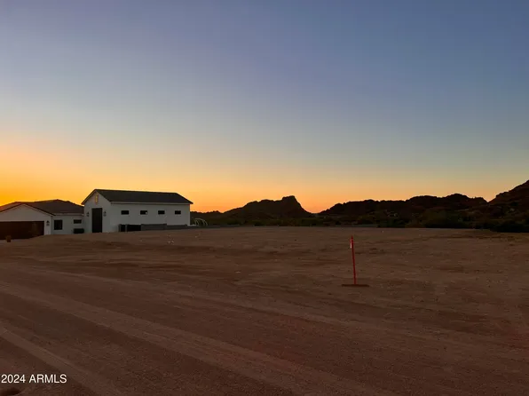 1697 W Lucky Lane #-, Queen Creek, AZ 85144