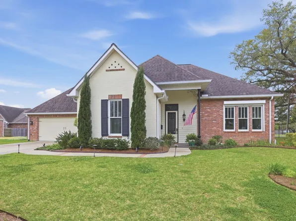 4510 Five Oaks Dr, Lake Charles, LA 70605