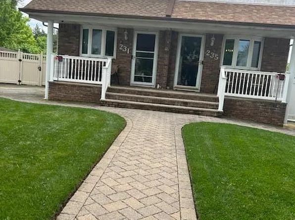 231 Woehrle Ave, Staten Island, NY 10312