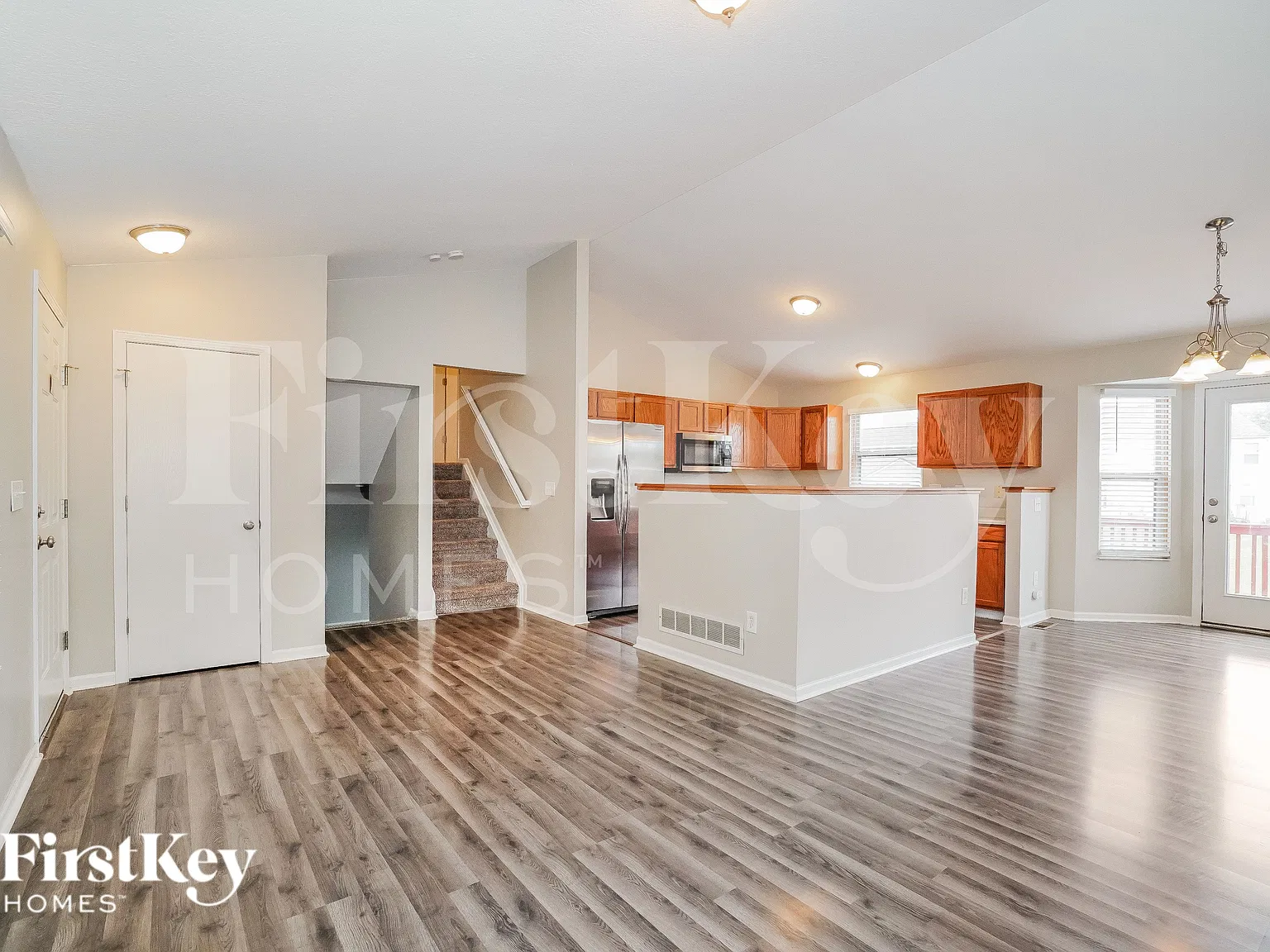 3 bed, 2.5 bath, 2580 sqft, $2,750 — Photo 4