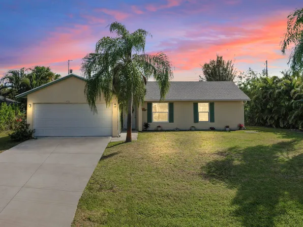 4372 SW Elaine Court, Port St Lucie, FL 34953