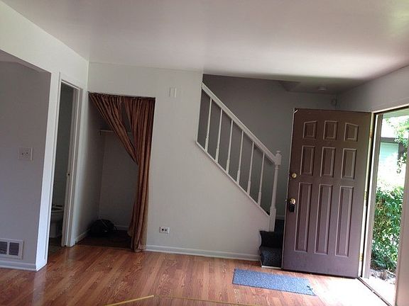 3rd image of 5627 Court Maria #5627