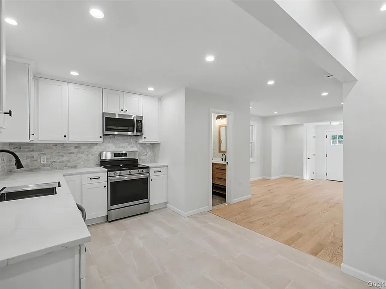 6 North St #1 — Photo 10