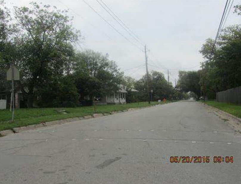 2nd image of 942 W Frey St