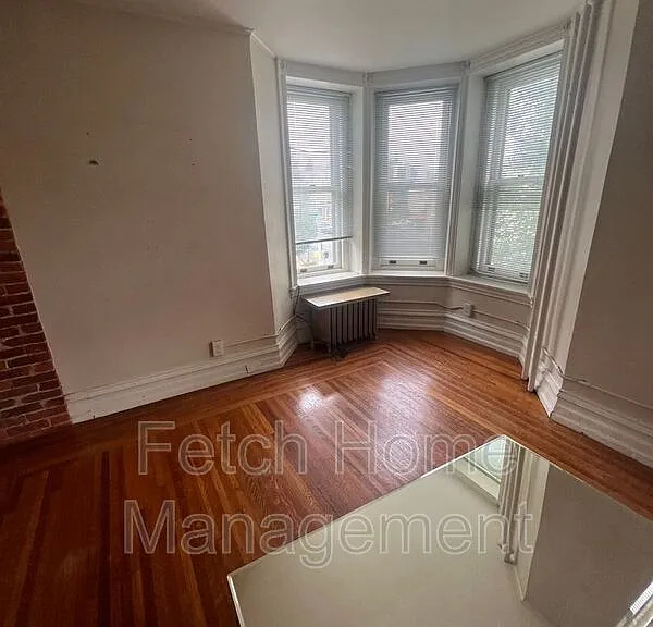 832 N 5th St #2 — Photo 3