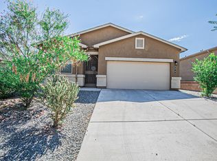 34 Hermanos Loop, Los Lunas, NM 87031