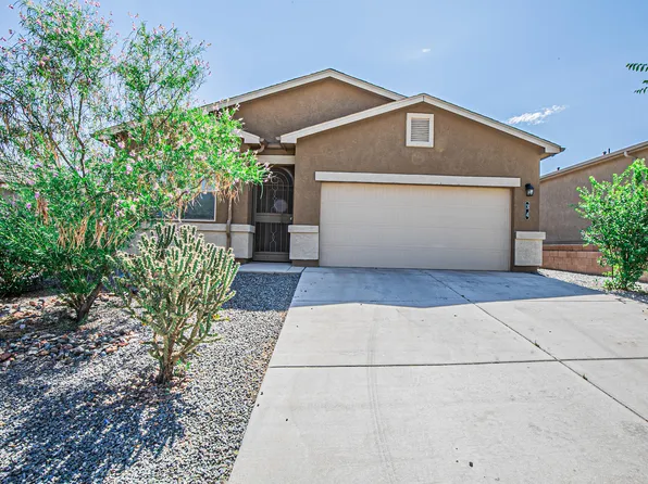 34 Hermanos Loop, Los Lunas, NM 87031