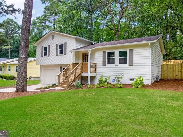 2805 Alexandria Dr SW, Atlanta, GA 30331