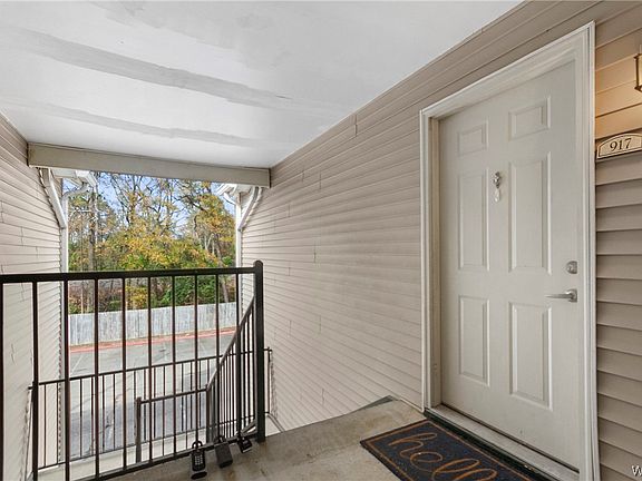 2nd image of 120 15th St E APT 917