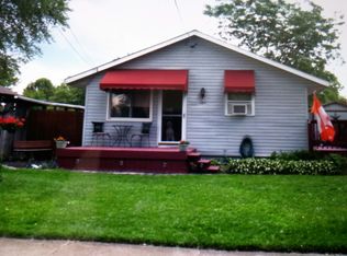 725 59th St, Niagara Falls, NY 14304