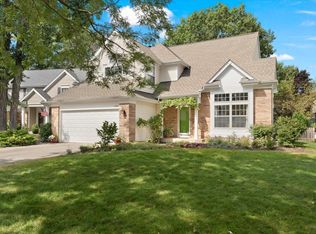 1387 London Ct, Grayslake, IL
