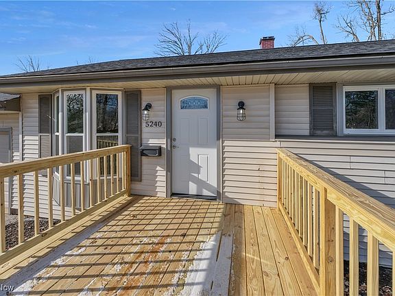 4th image of 5240 Jeanne Lynn Ave