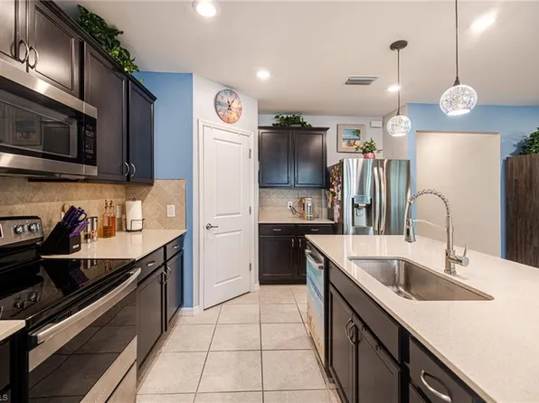 10795 Marlberry WAY, NORTH FORT MYERS, FL 33917