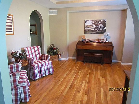 5th image of 1750 Garrett House Ln