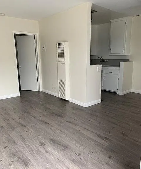10700 Francis Pl #8 — Photo 2