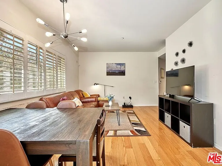 2864 Sunset Pl #206 — Photo 5