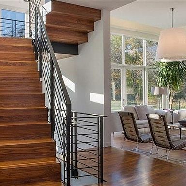 2nd image of 5820 Stonehedge Ct