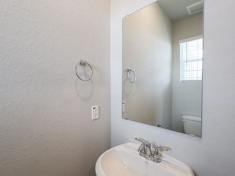 8343 Runner Rdg #101 — Photo 9