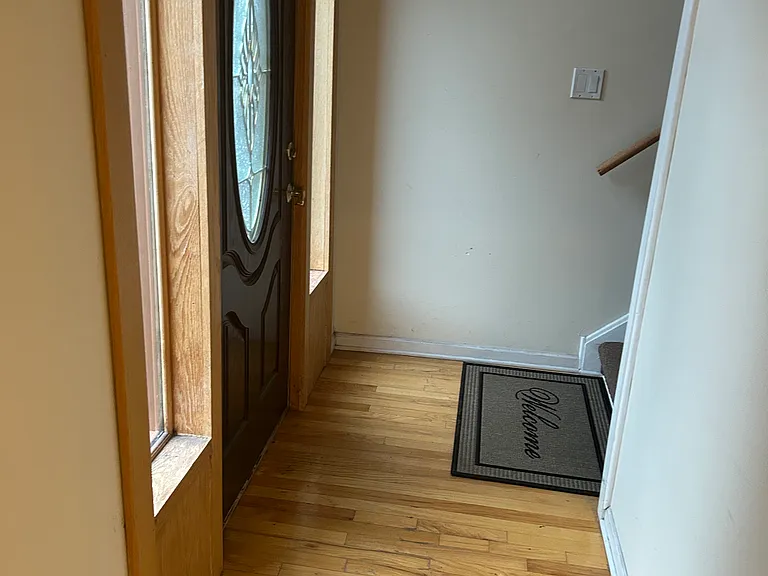 1701 N Talman Ave #1F — Photo 1