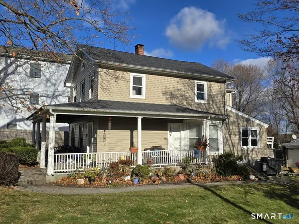59 Pleasant Street, Danbury, CT 06810