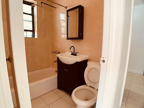 2nd image of 21-27 27th St #3A