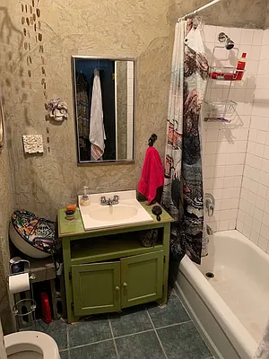 Rented by Carnegie Management Inc | media 7