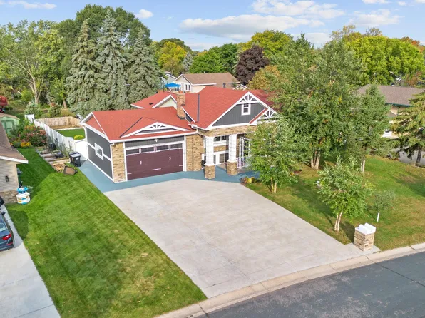 11840 Narcissus St NW, Coon Rapids, MN 55433