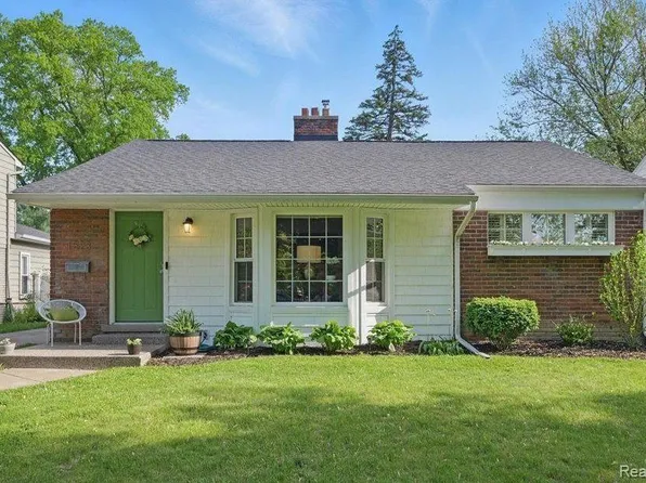 1523 Sycamore Ave, Royal Oak, MI 48073