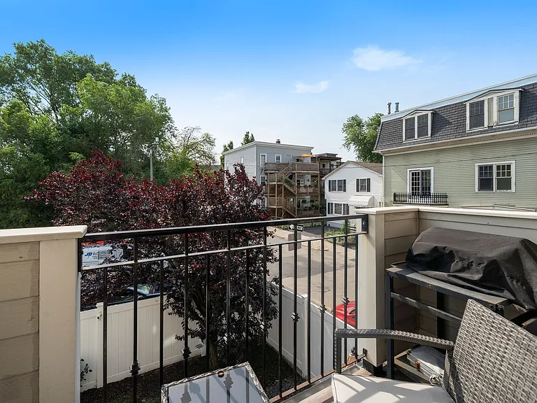 11 Howell St #2 — Photo 21