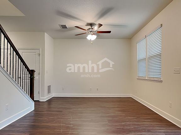 5th image of 10327 Watercrest Ct