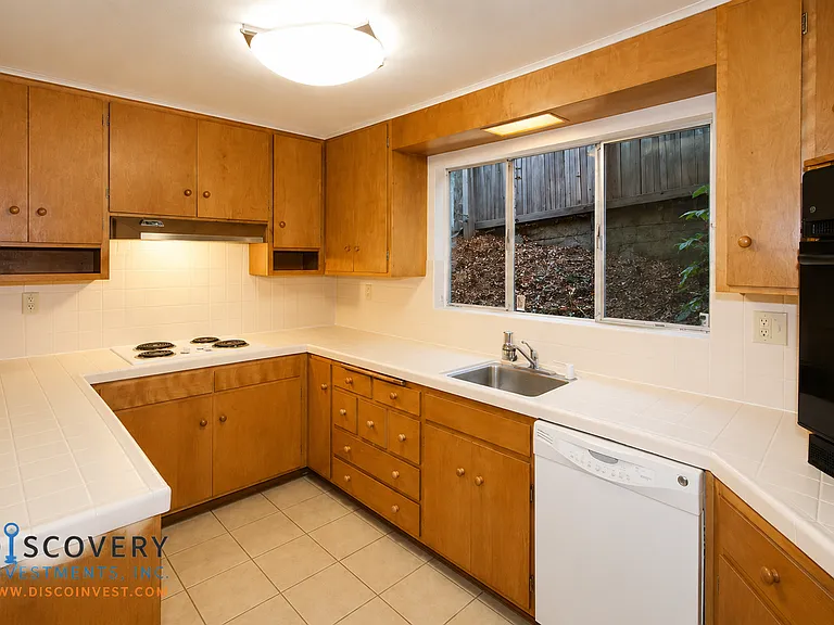 1717 La Loma Ave #3 — Photo 11