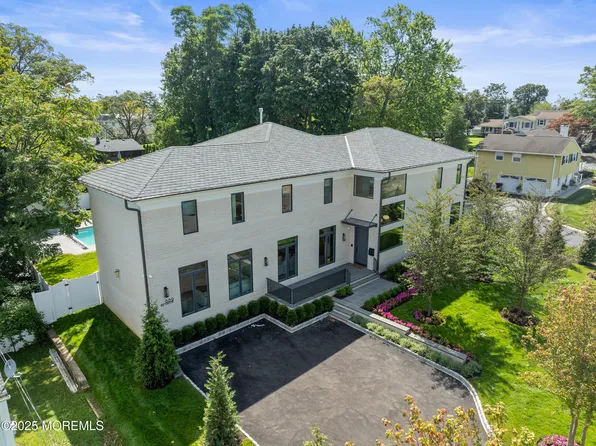 889 Red Oaks Drive, Elberon, NJ 07740