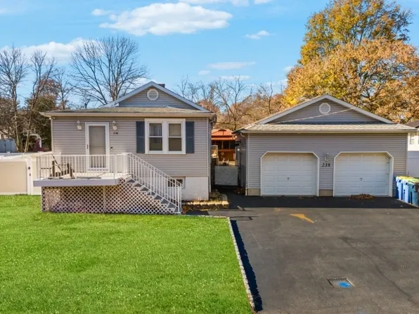 238 Hillcrest Ave, Franklin Twp., NJ 08873