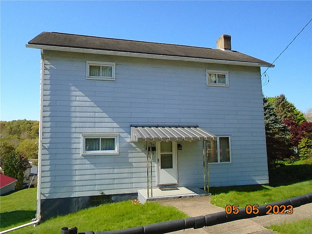 416 Penn Ave photo 1