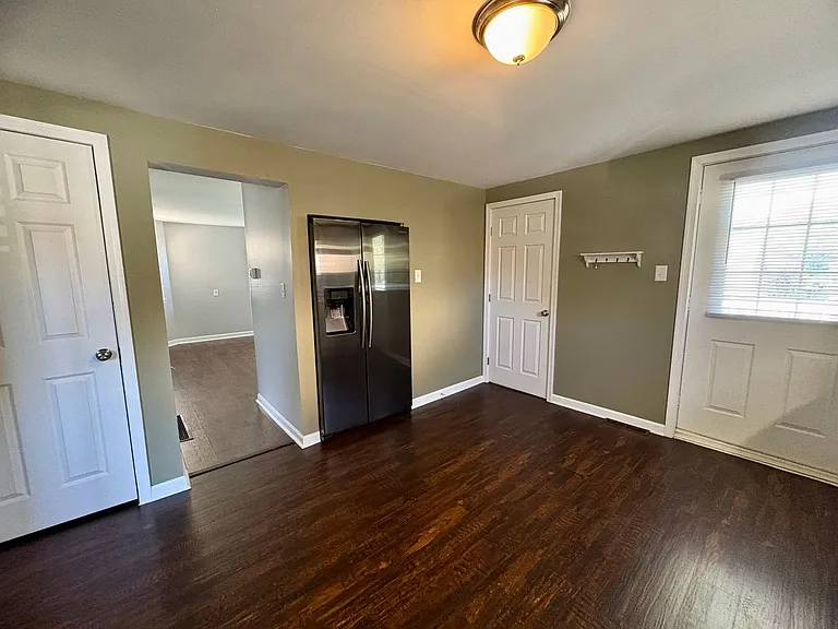 6550 Somerset St — Photo 13