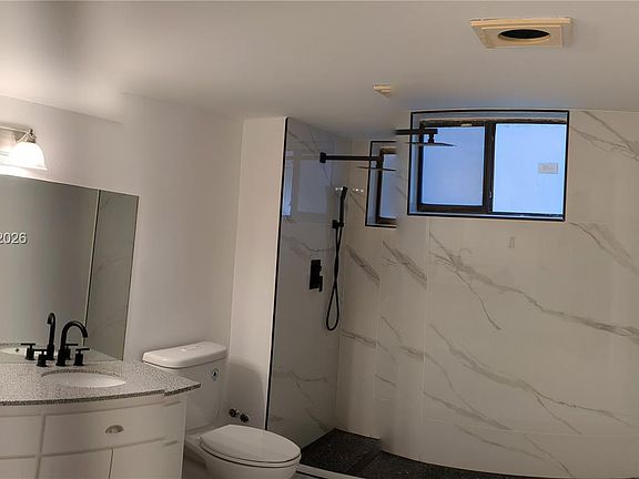 2nd image of 601 Ives Dairy Rd APT 103-8