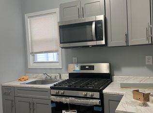 3 Albion St #3, Lawrence, MA 01841