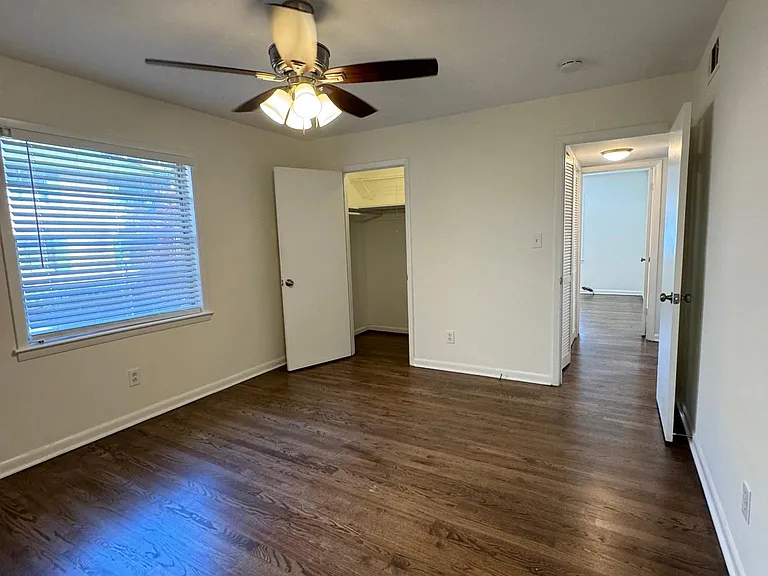 3057 Pharr Court North NW #A — Photo 19